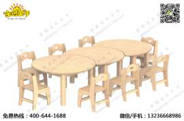 厂家直销伊春儿童实木桌椅 幼儿园桌椅 多种款式 欢迎选购